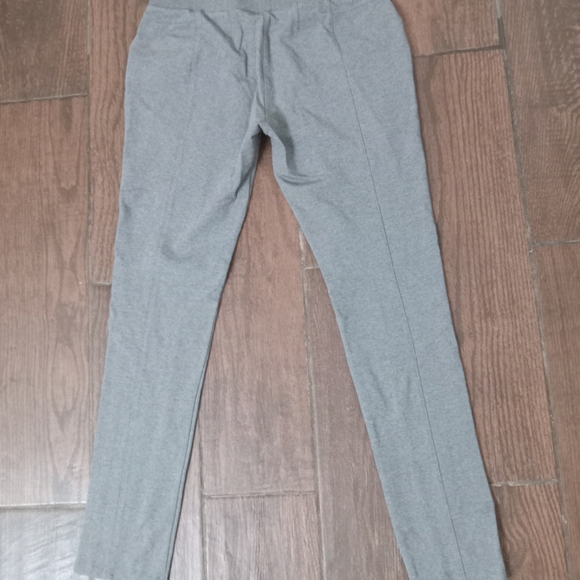 Guess Stretch Slacks - Picture 2 of 9